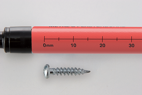 Scale barrel is convenient for quick measuring