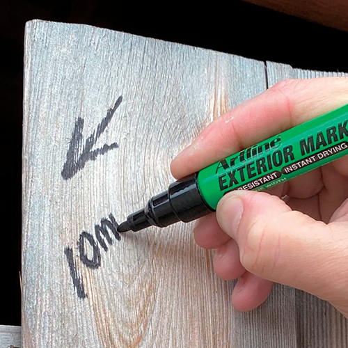 Writing on wood with the EXTERIOR MARKER